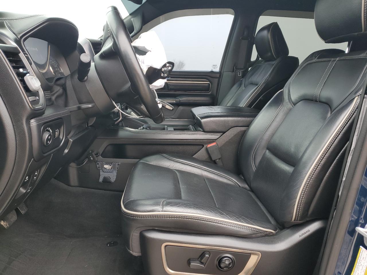 2021 RAM 1500 - Image 7