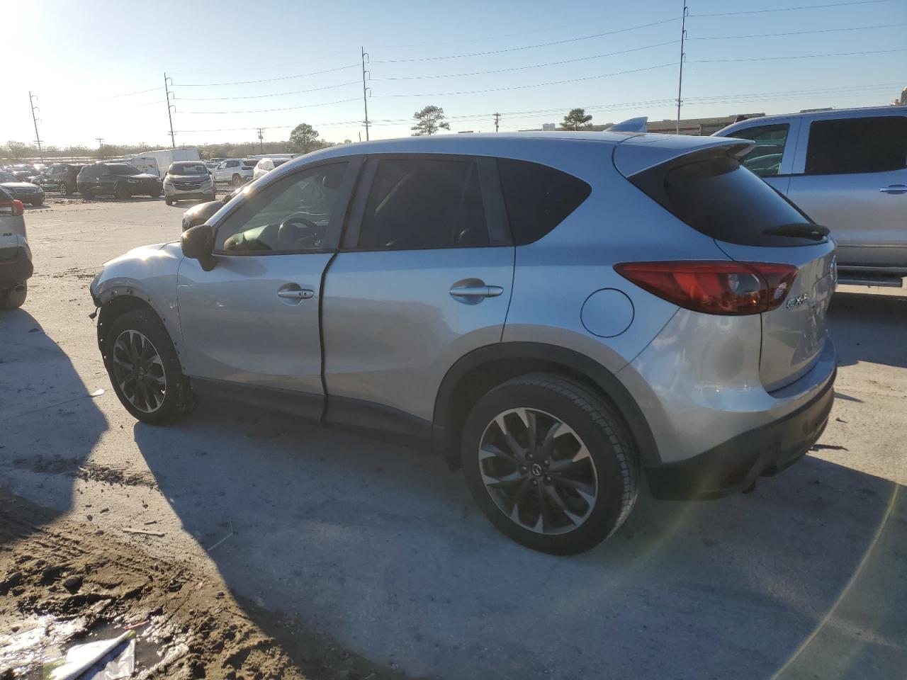 2016 Mazda CX-5 - Image 2