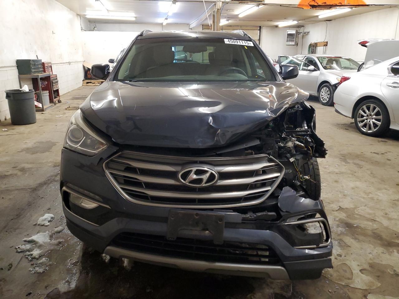 2017 Hyundai Santa Fe - Image 5