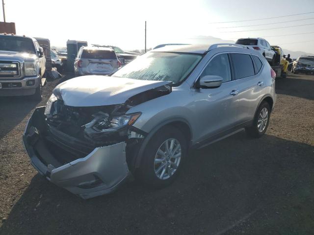  NISSAN ROGUE 2018 Srebrny