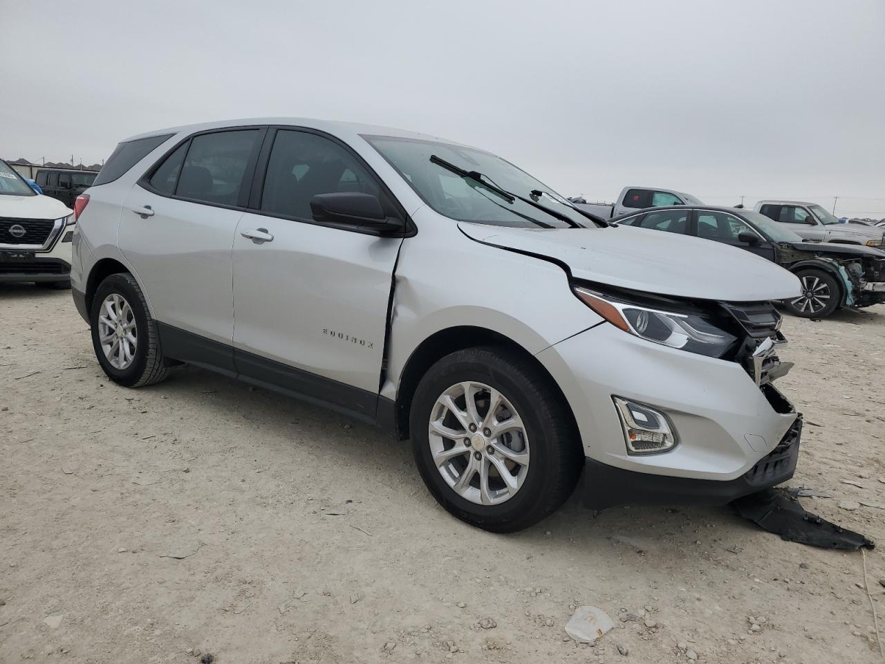 2021 Chevrolet Equinox - Image 4