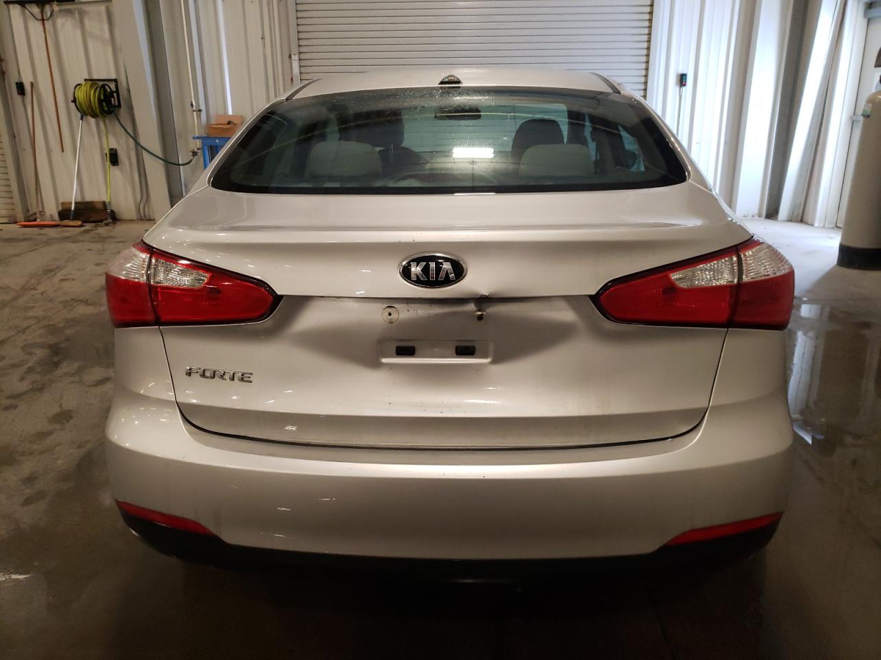 2014 Kia Forte - Image 6