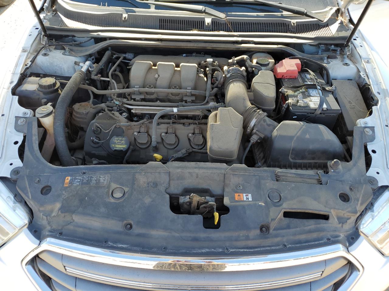 2013 Ford Taurus - Image 11