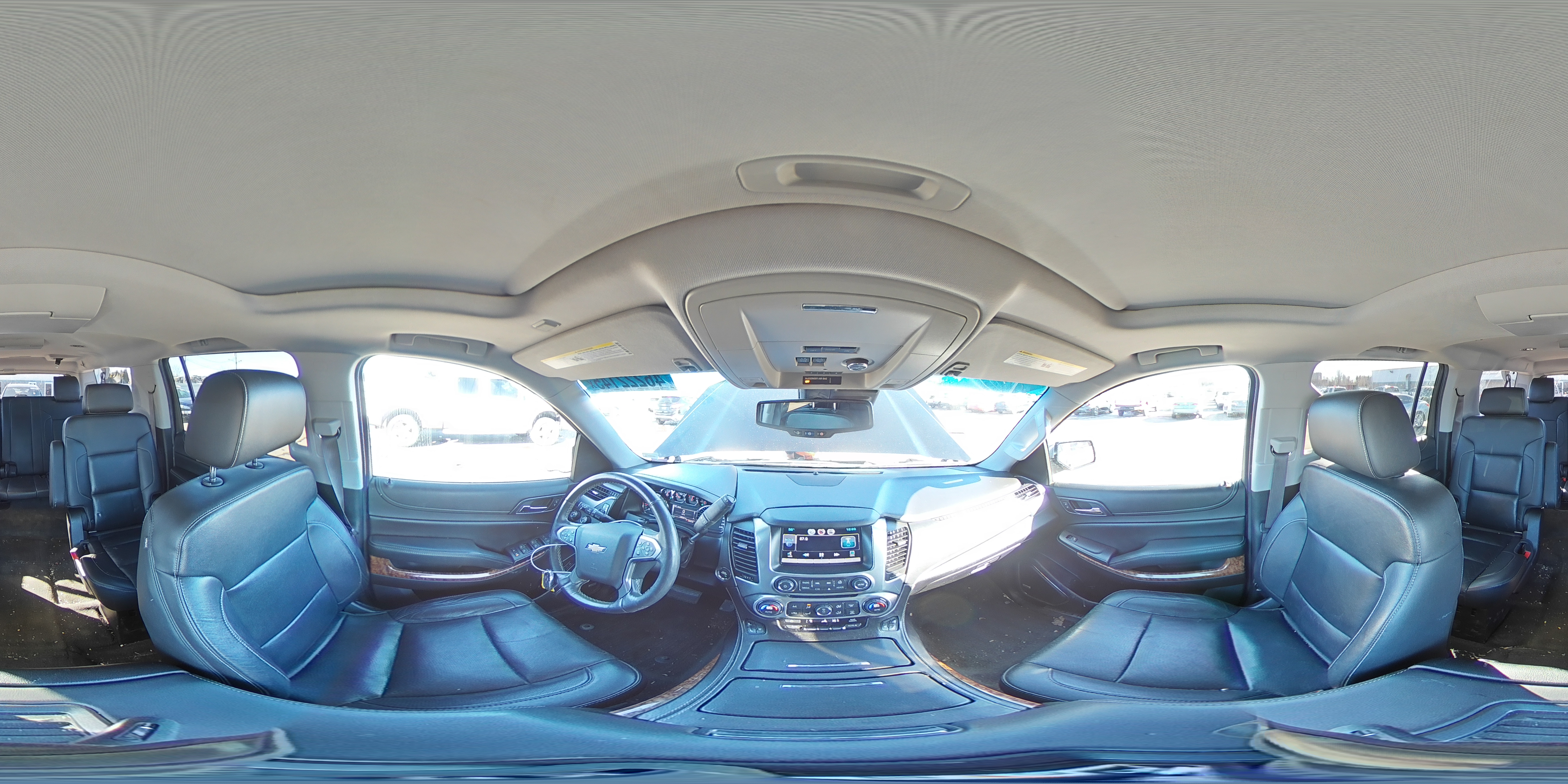 2015 Chevrolet Suburban - Image 14