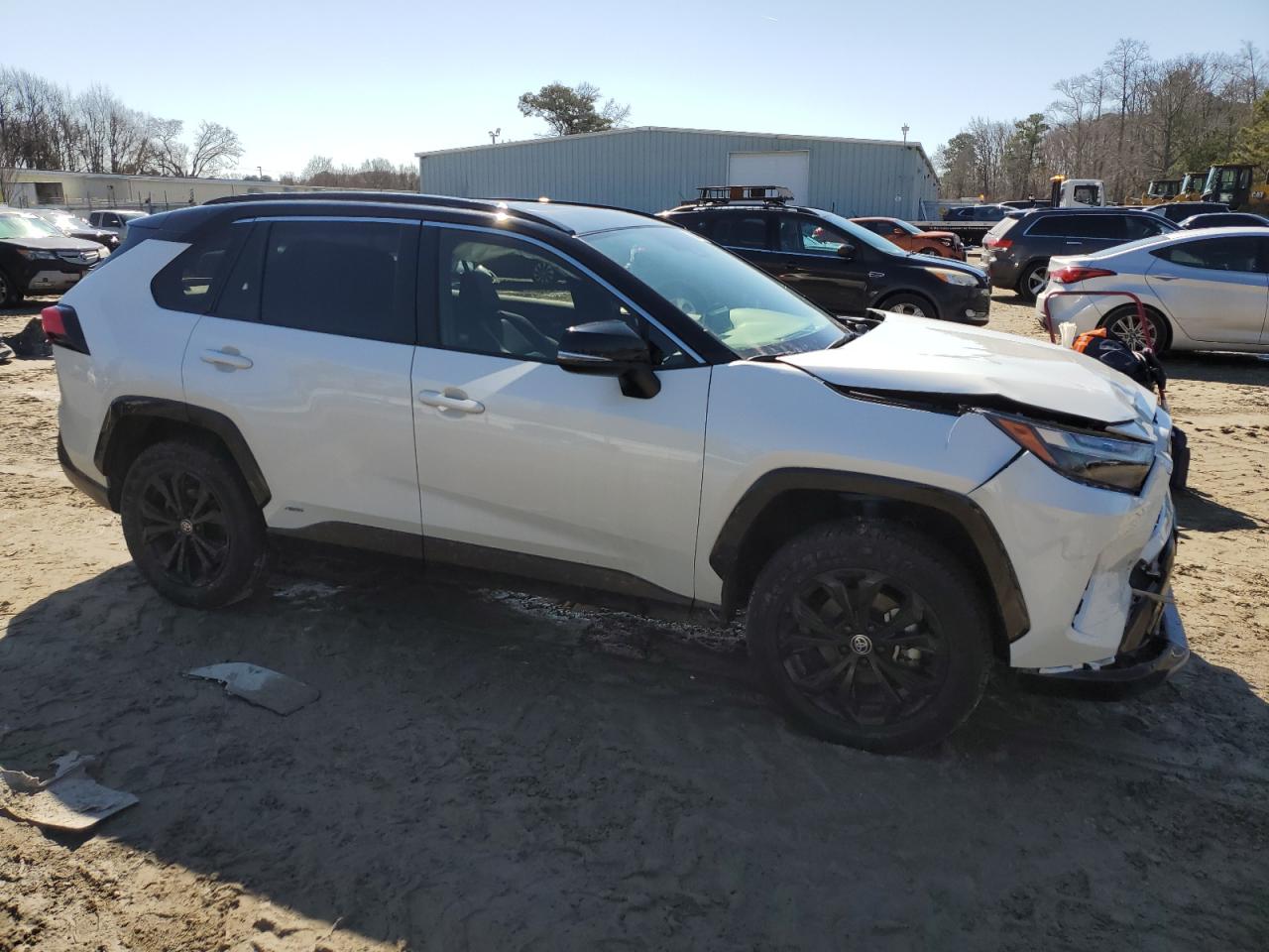 2022 Toyota RAV 4 - Image 4