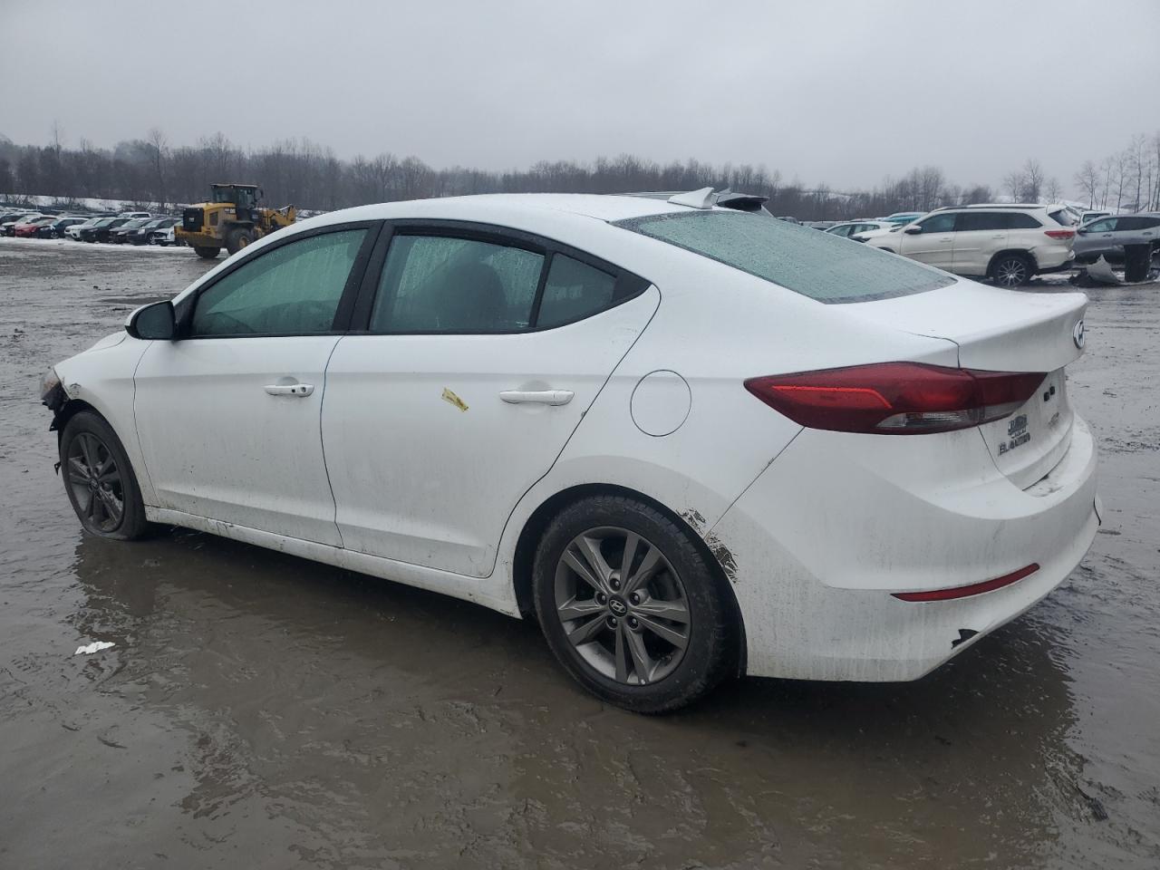 2018 Hyundai Elantra - Image 2