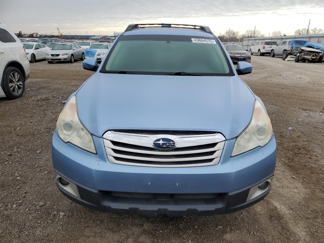 2011 Subaru Outback - Image 5
