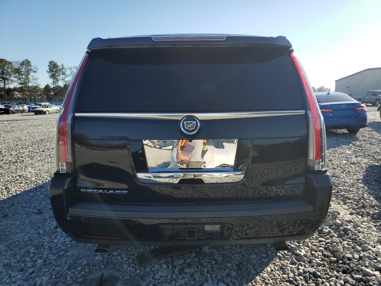 2015 Cadillac Escalade - Image 6
