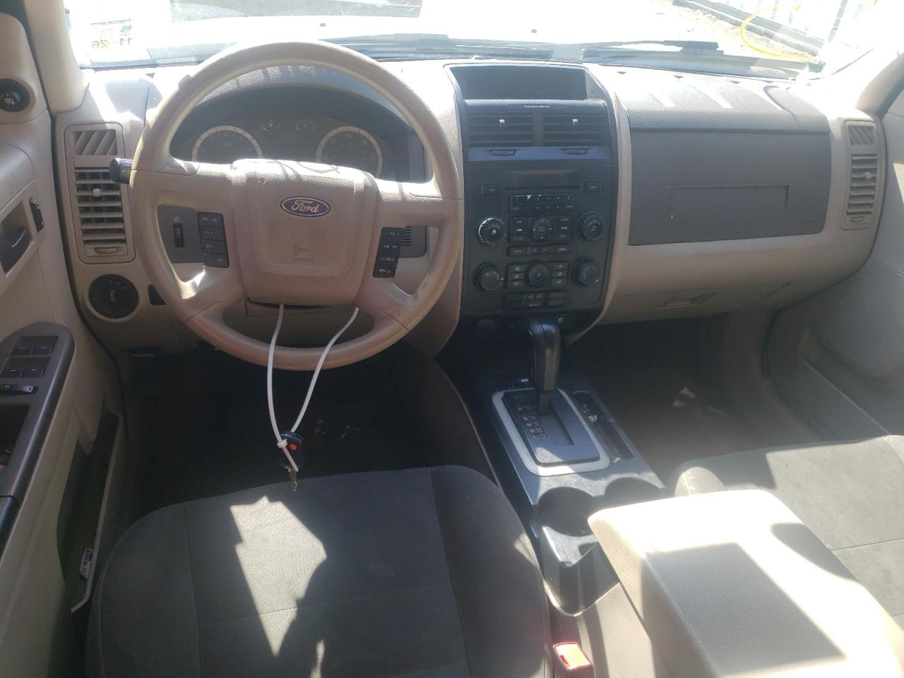 2011 Ford Escape - Image 8