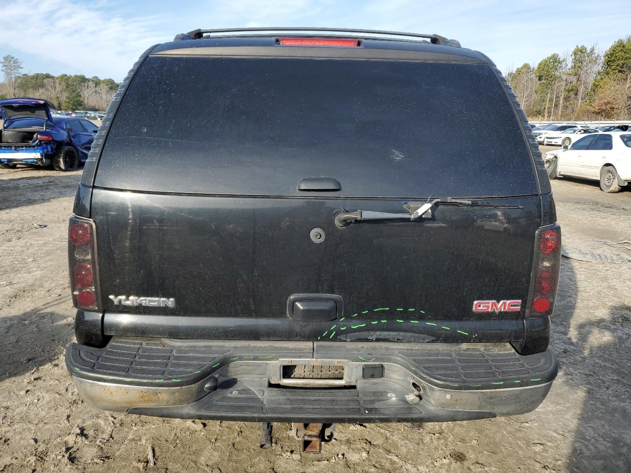 2006 GMC Yukon - Image 6