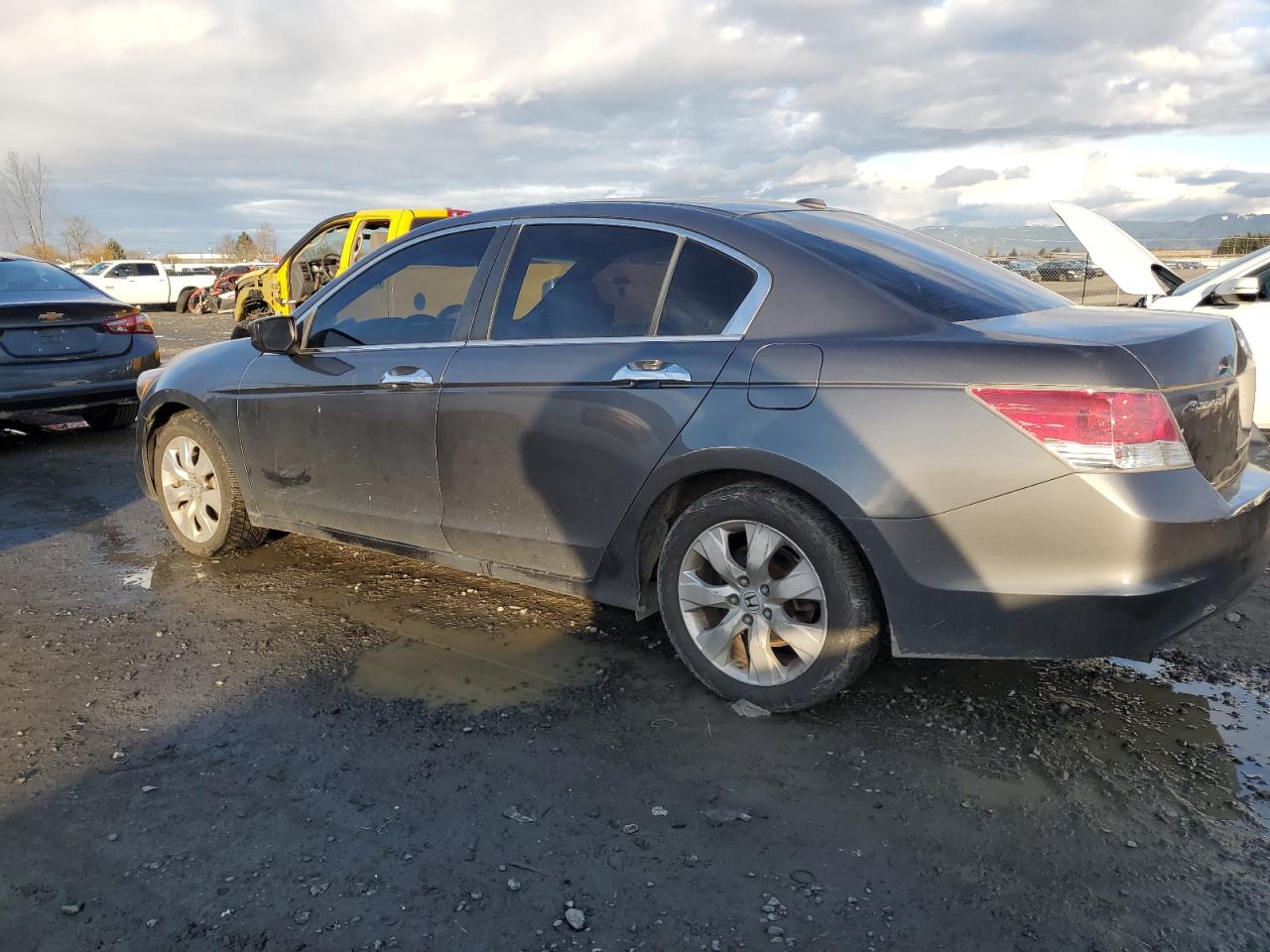 2008 Honda Accord - Image 2