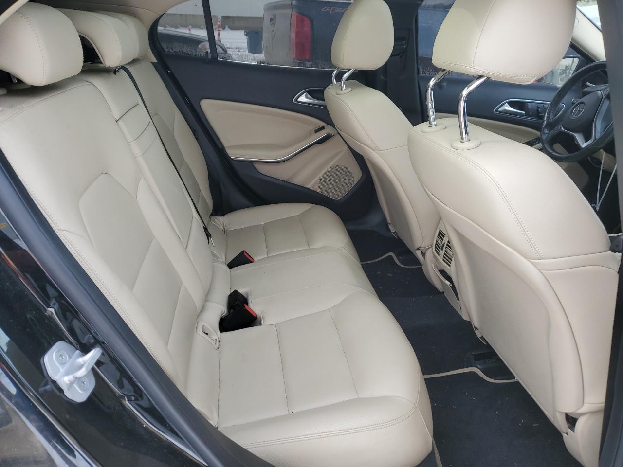 2015 Mercedes-Benz Gla 250 4Matic VIN: WDCTG4GB2FJ071527 Lot: 46215825