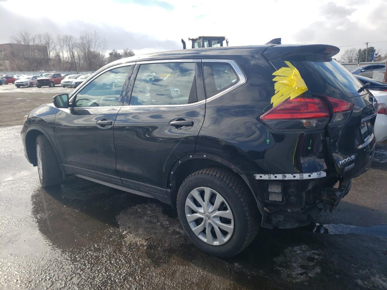 2017 Nissan Rogue - Image 2