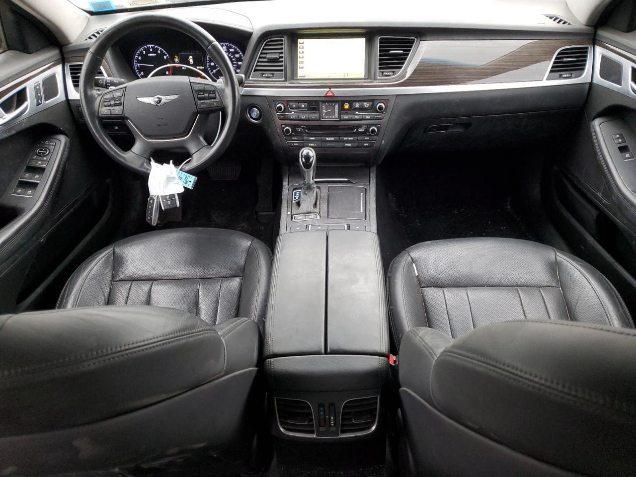 2017 Genesis G80 - Image 8