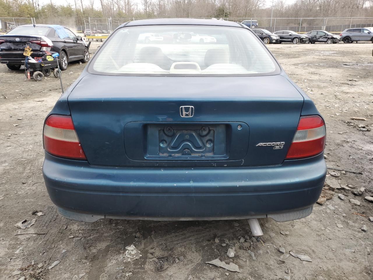 1994 Honda Accord - Image 6