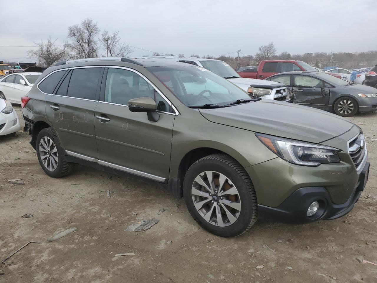 2019 Subaru Outback - Image 4