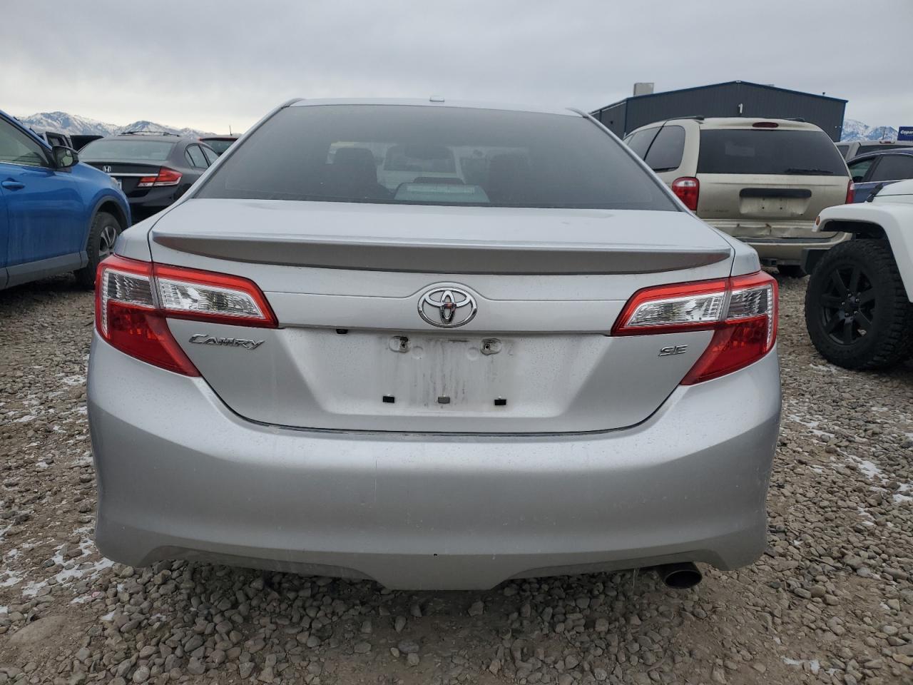 2012 Toyota Camry - Image 6