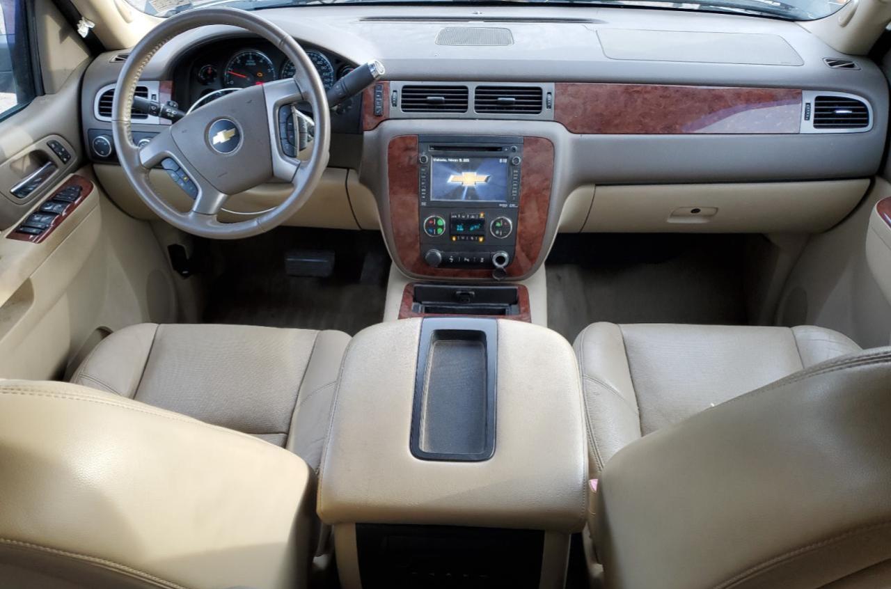 2012 Chevrolet Avalanche - Image 8