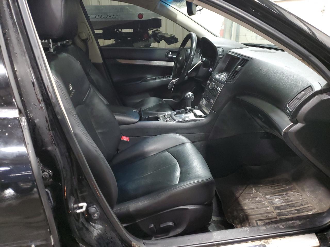 2012 Infiniti G - Image 7