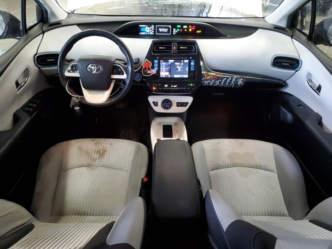2016 Toyota Prius - Image 8
