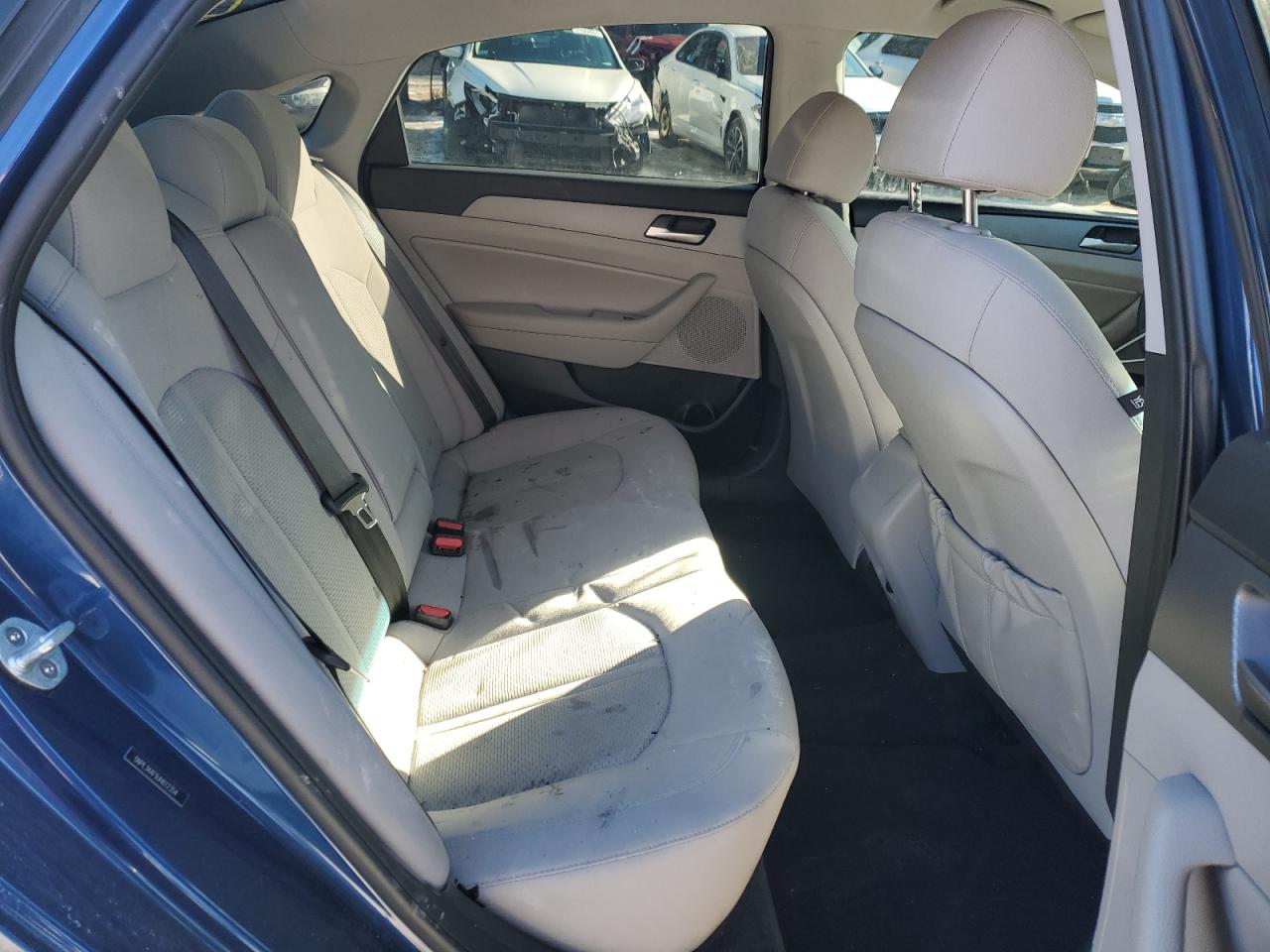 2018 Hyundai Sonata - Image 10