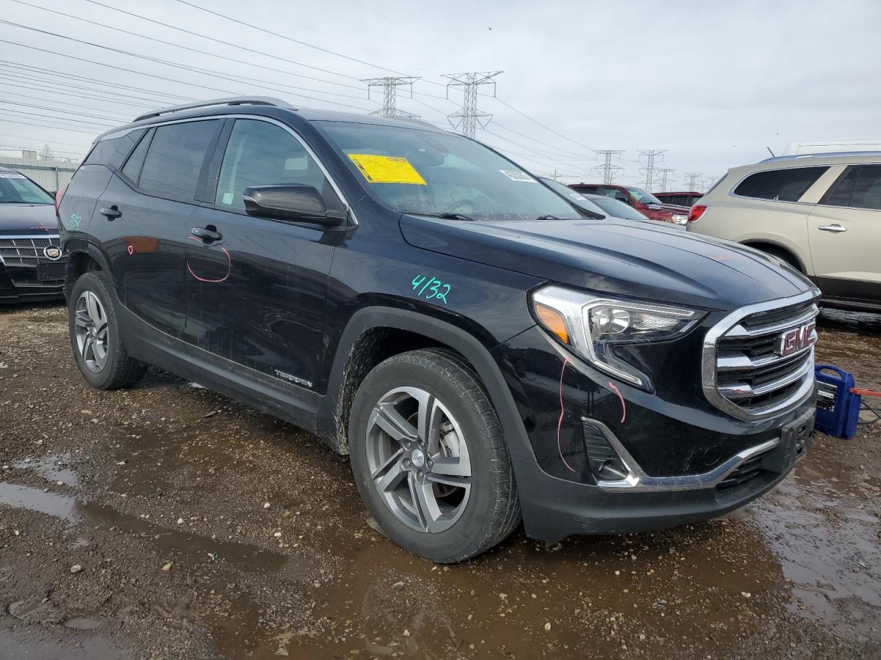 2021 GMC Terrain - Image 4