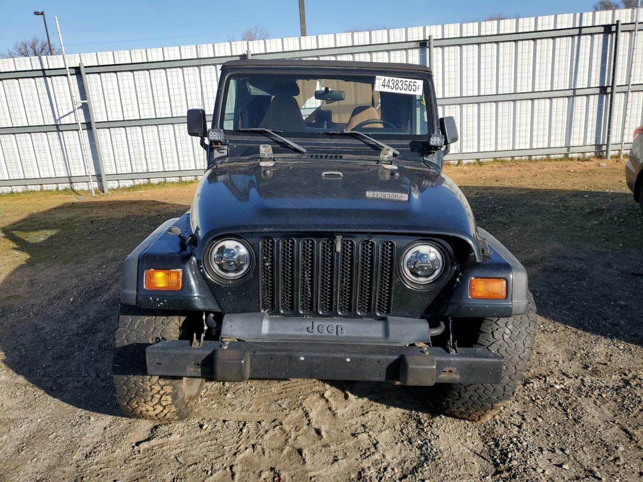 1998 Jeep Wrangler - Image 5