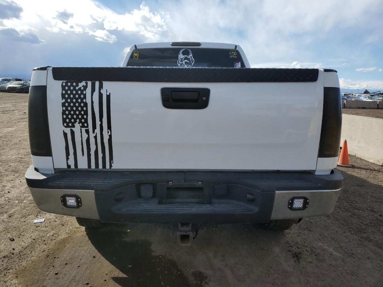 2008 GMC Sierra - Image 6