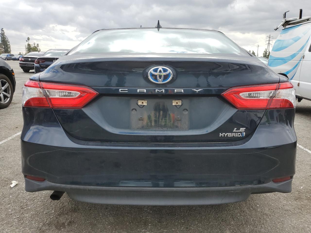 2020 Toyota Camry - Image 6