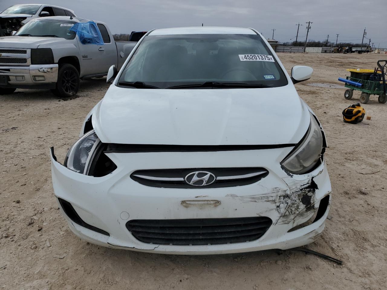 2016 Hyundai Accent - Image 5