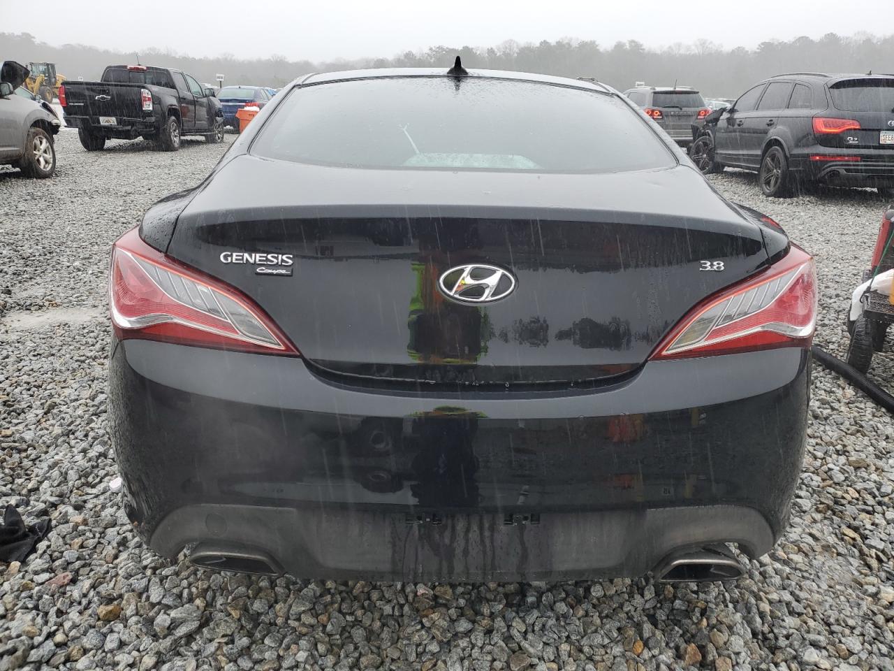 2015 Hyundai Genesis - Image 6