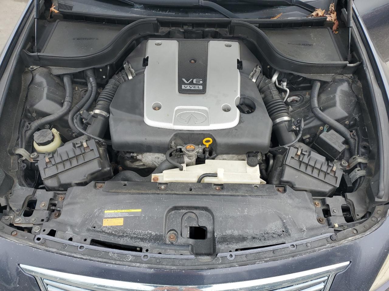 2012 Infiniti G - Image 12