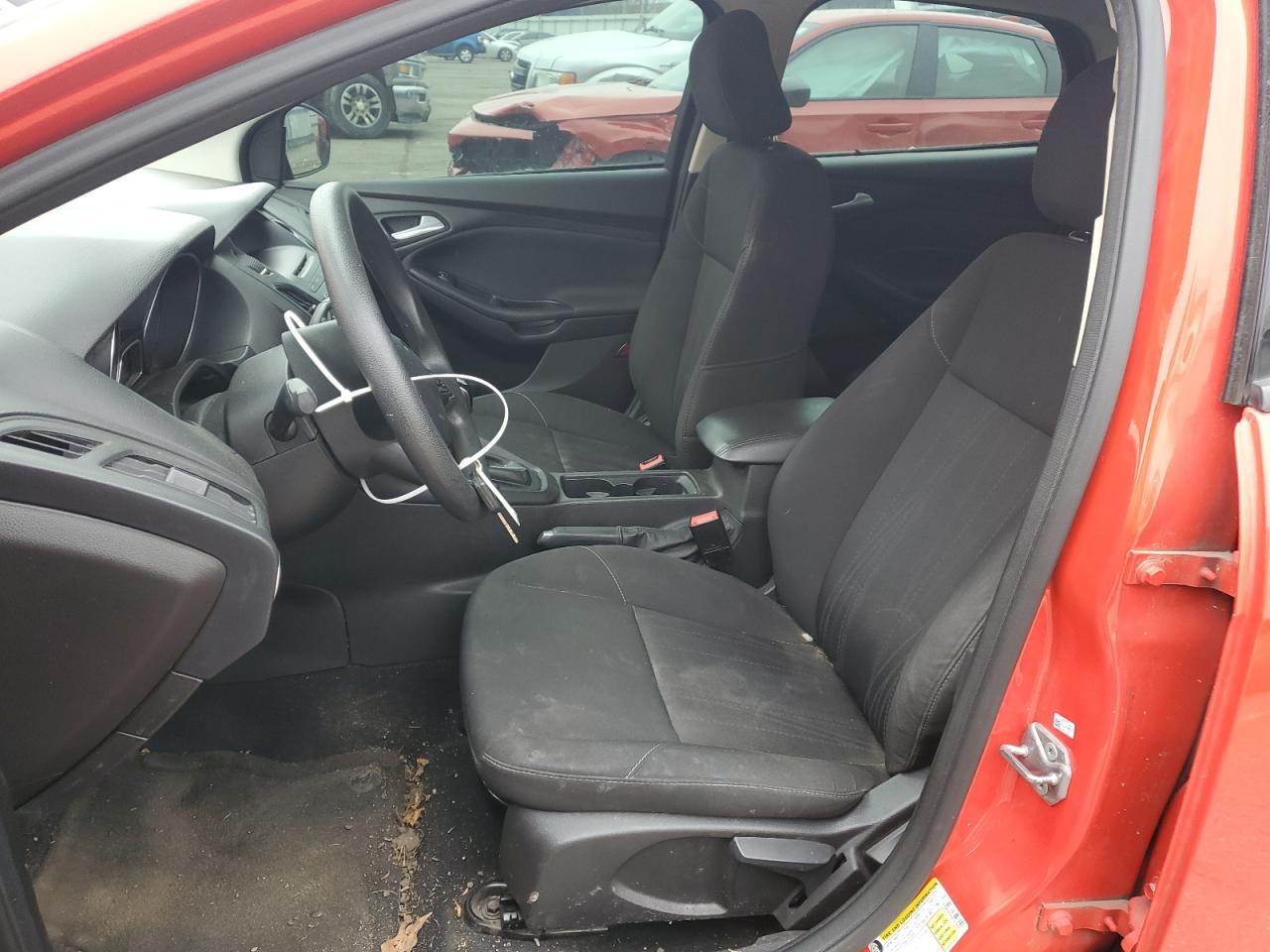 1FADP3FEXGL243945 FORD FOCUS 2016