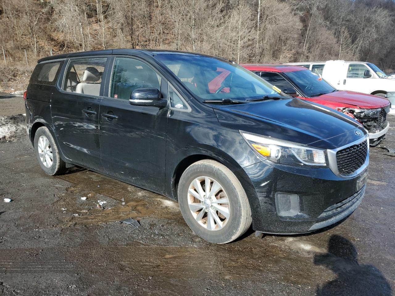2017 Kia Sedona - Image 4