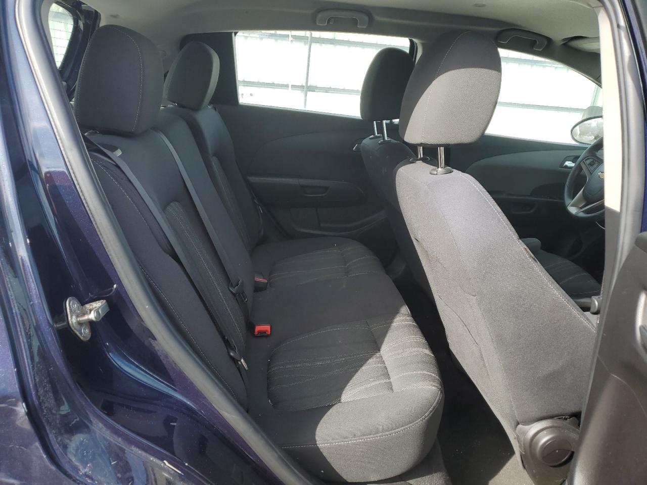 2016 Chevrolet Sonic - Image 10