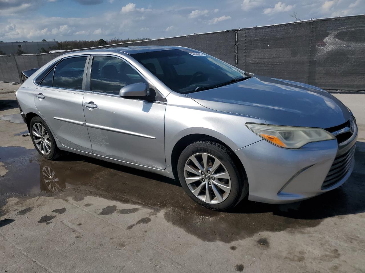 2017 Toyota Camry - Image 4