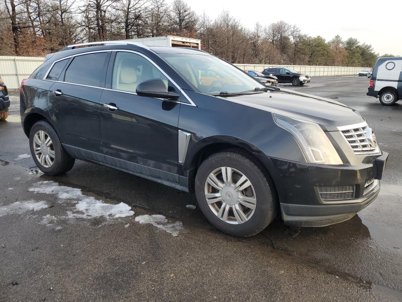 2015 Cadillac SRX - Image 4