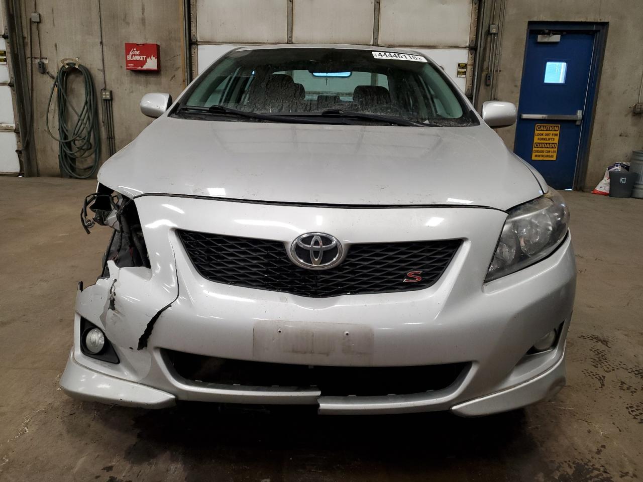 2010 Toyota Corolla - Image 5