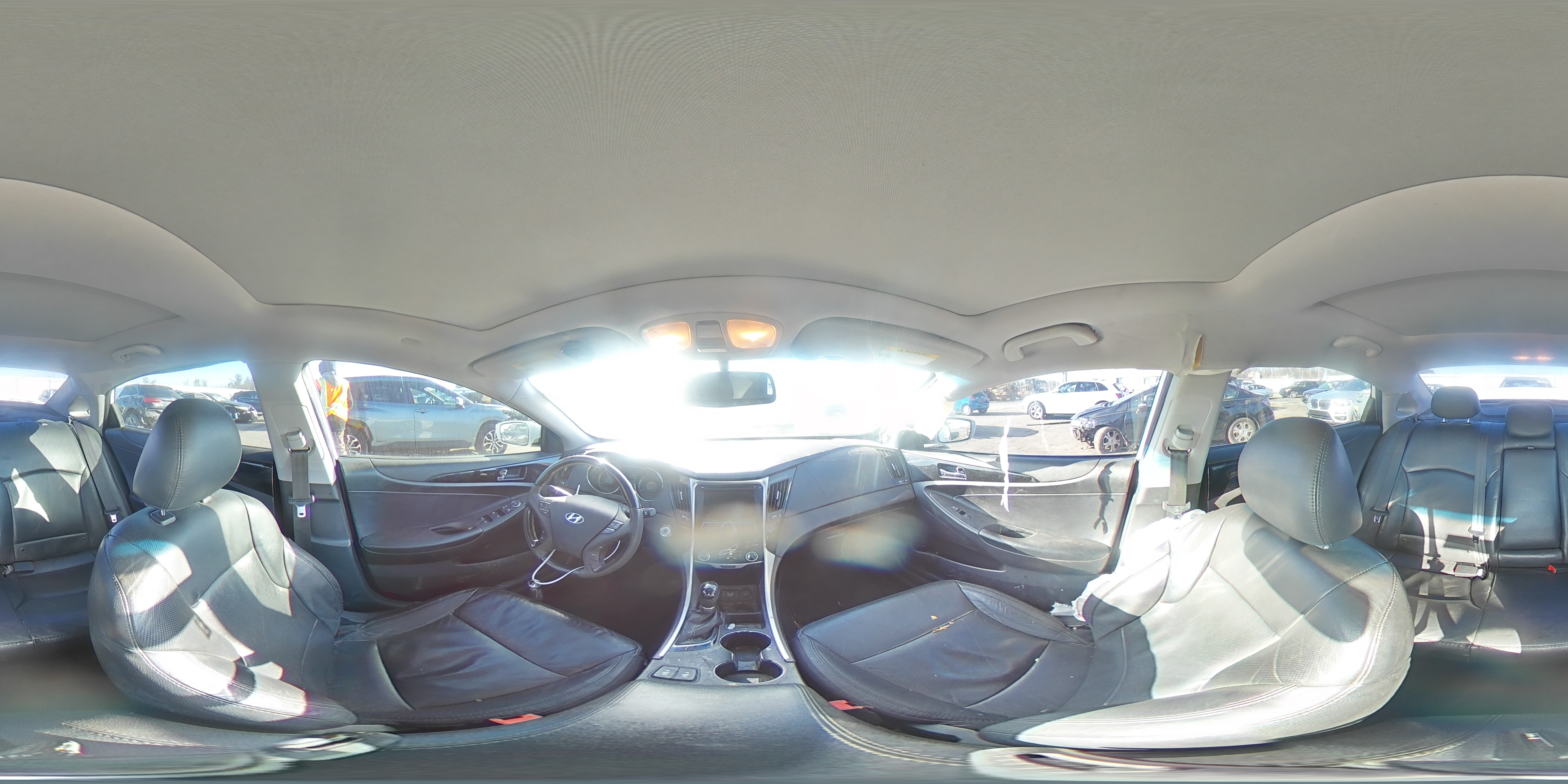 2013 Hyundai Sonata - Image 12