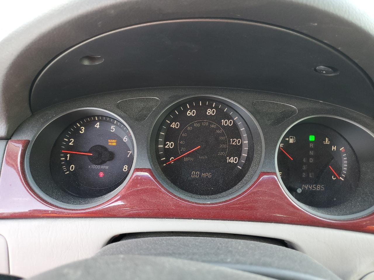 2004 Lexus ES - Image 9