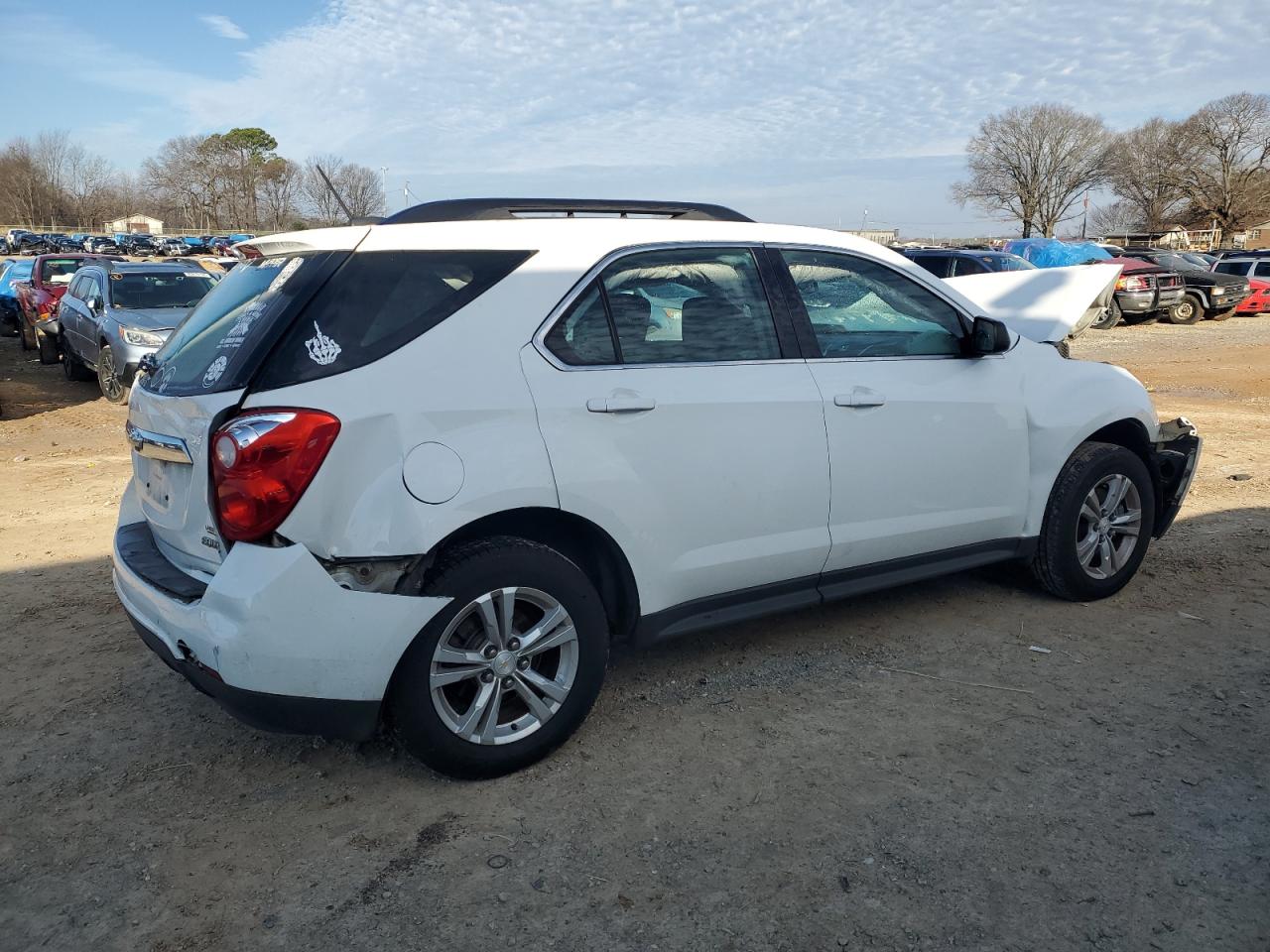 2015 Chevrolet Equinox - Image 3