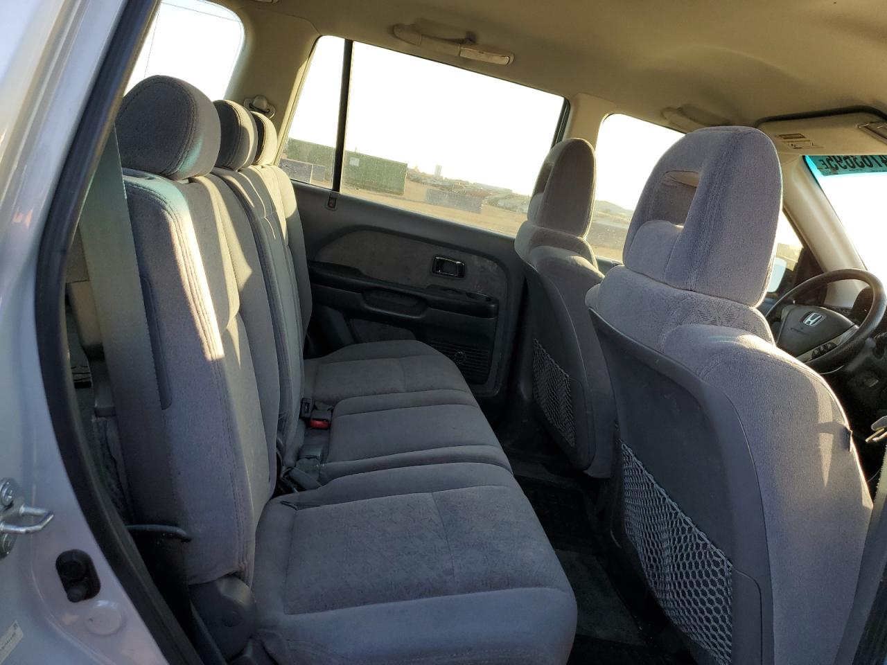 2003 Honda Pilot - Image 11