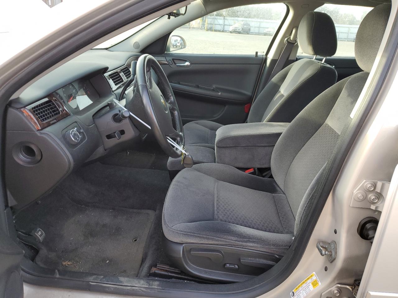 2012 Chevrolet Impala - Image 7