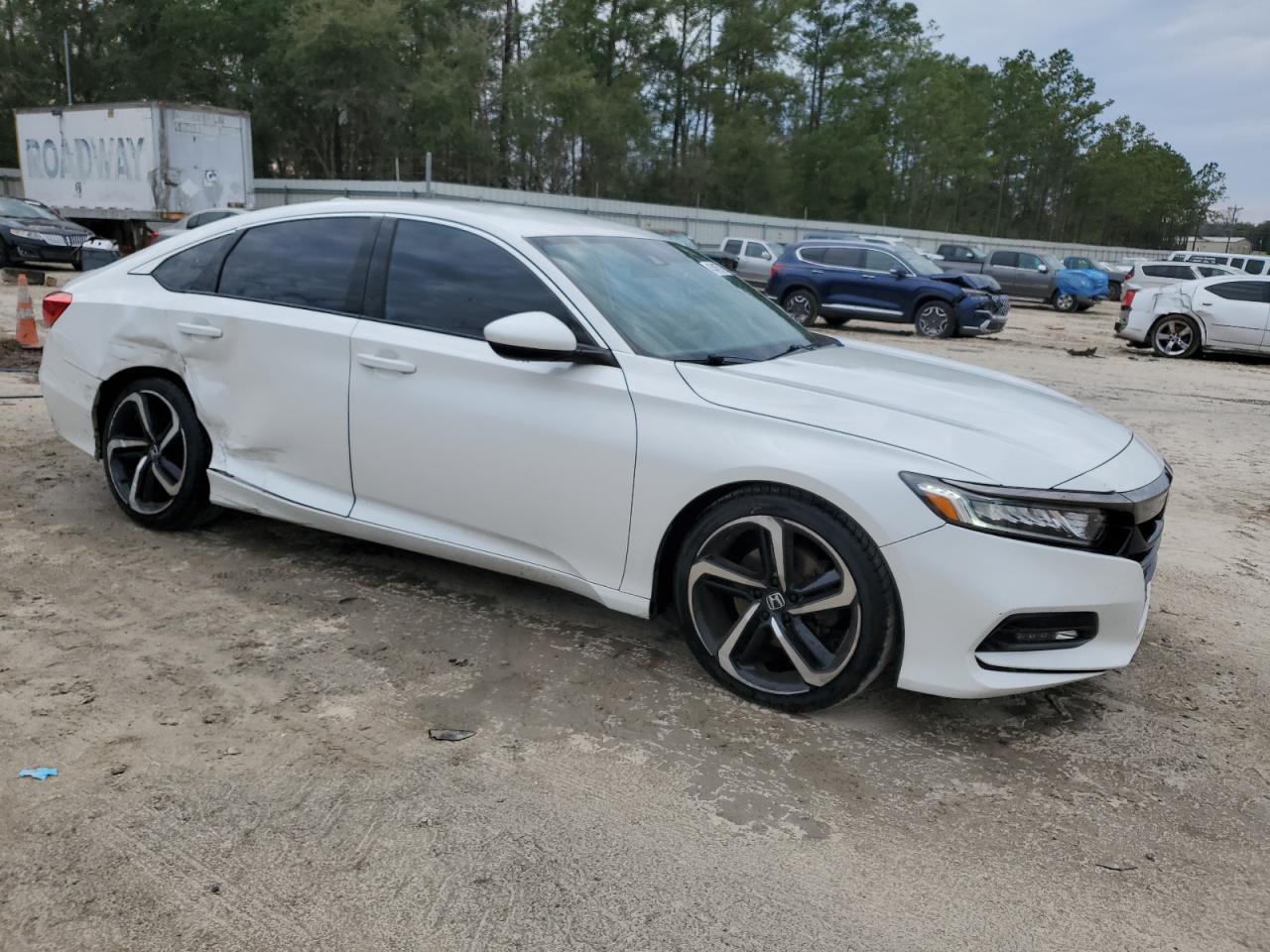 2018 Honda Accord - Image 4