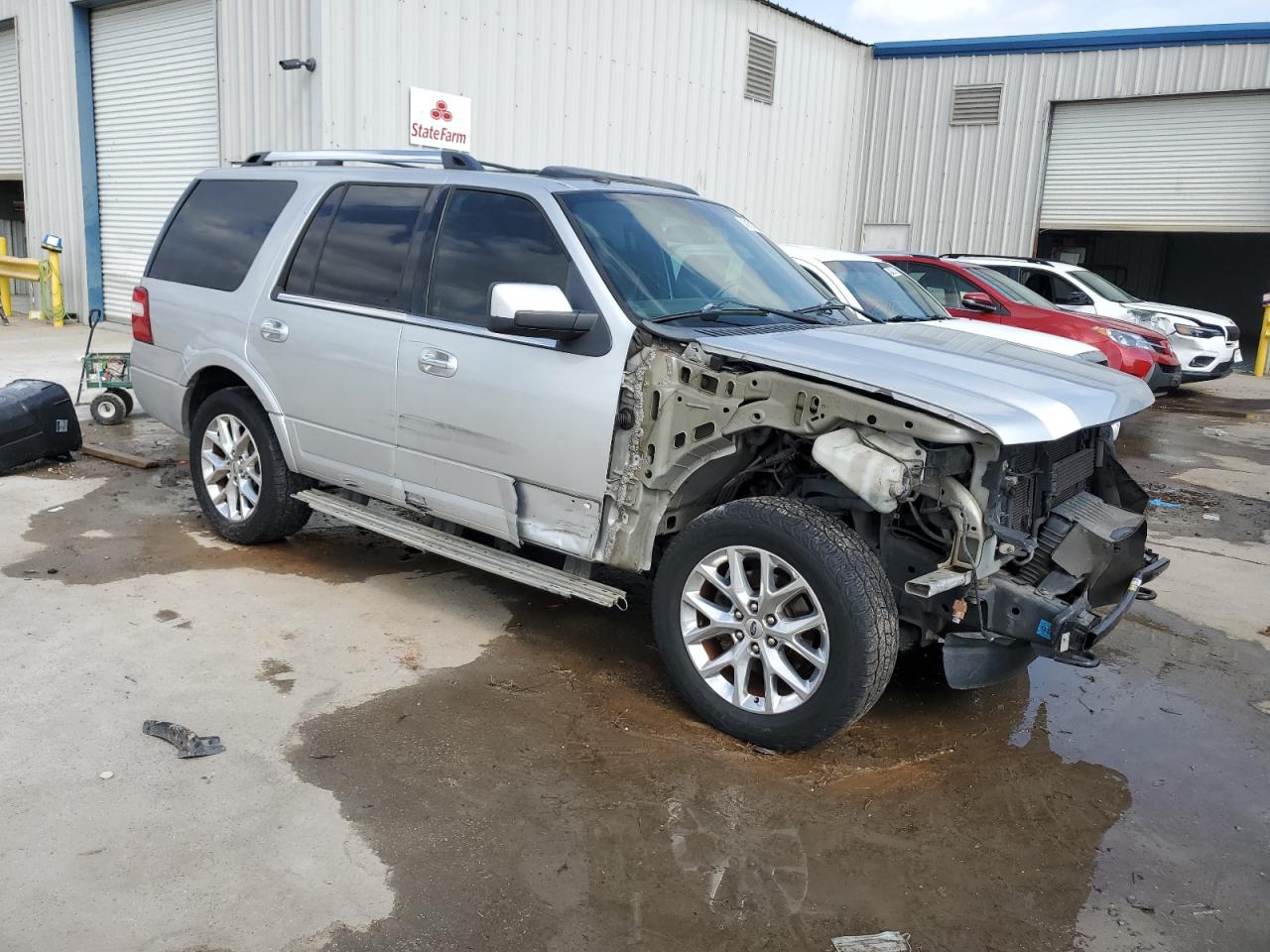 2016 Ford Expedition - Image 4