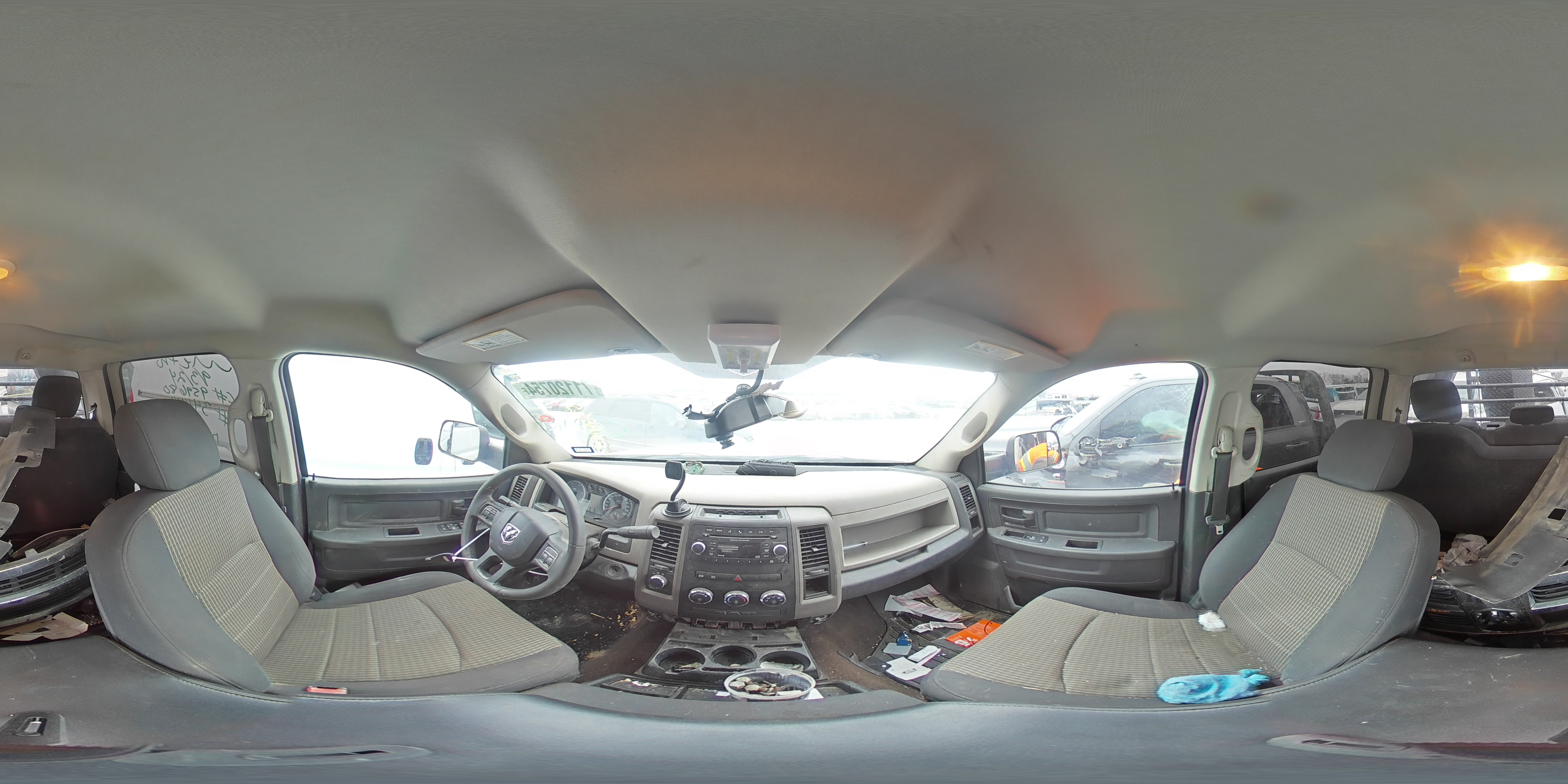2012 Dodge RAM - Image 12