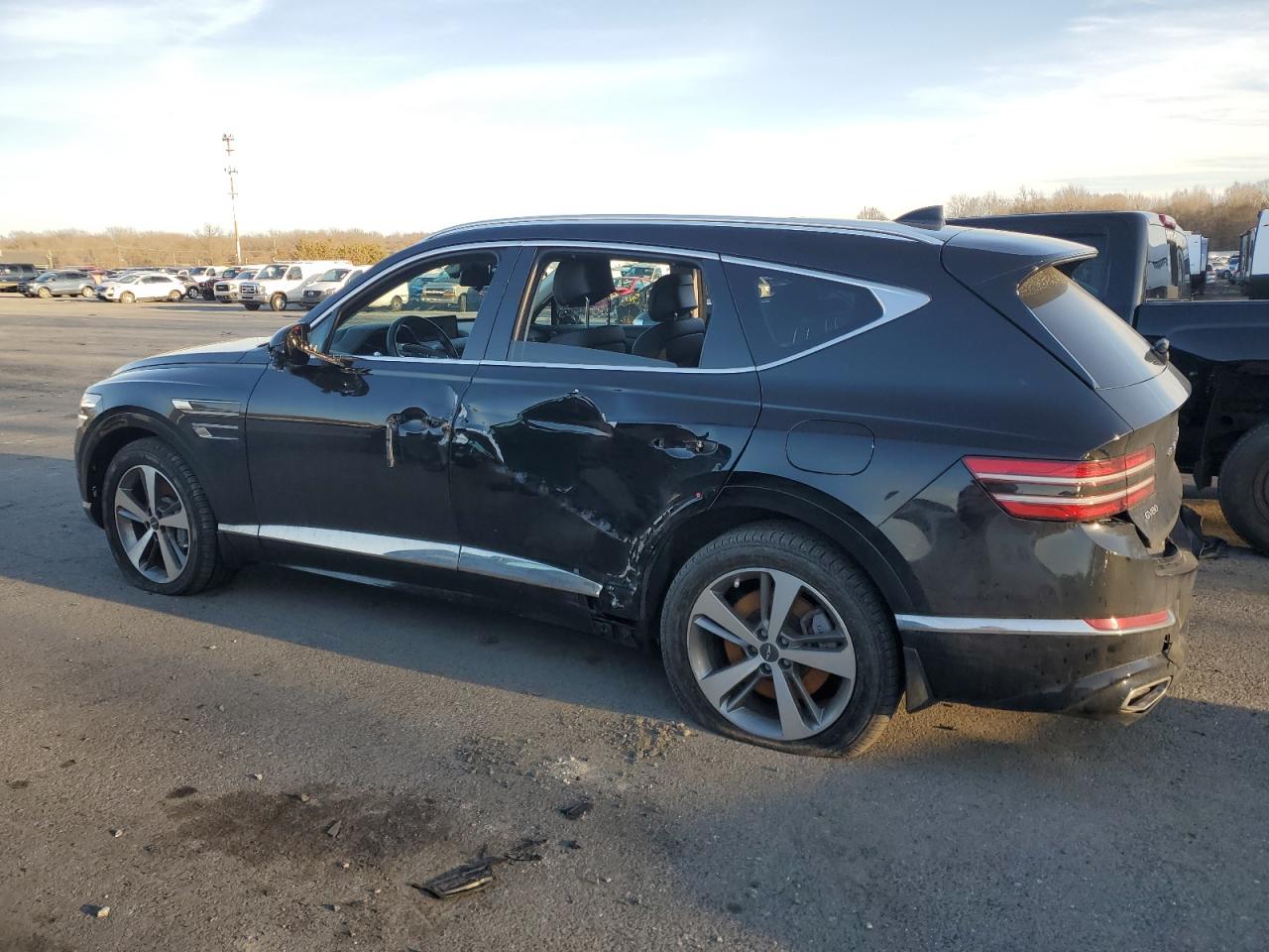 2023 Genesis GV80 - Image 2