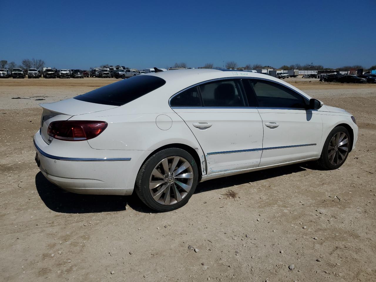 2013 Volkswagen Passat CC - Image 3