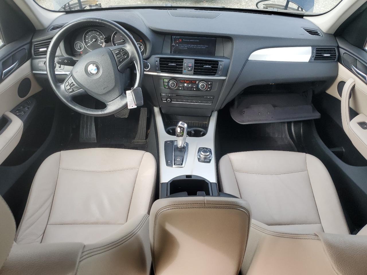 2011 BMW X3 - Image 8