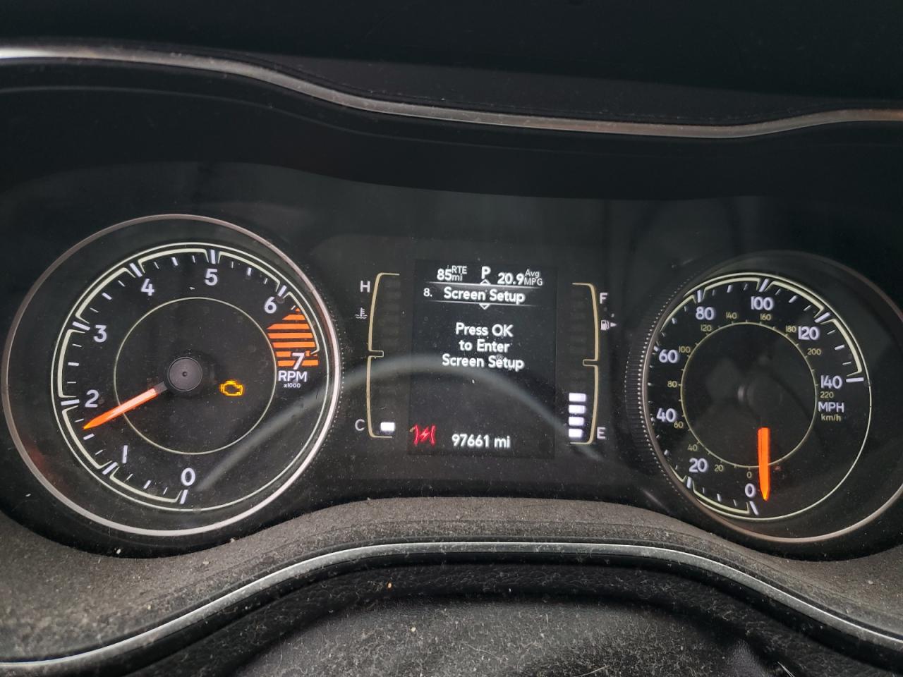 2019 Jeep Grand Cherokee - Image 9